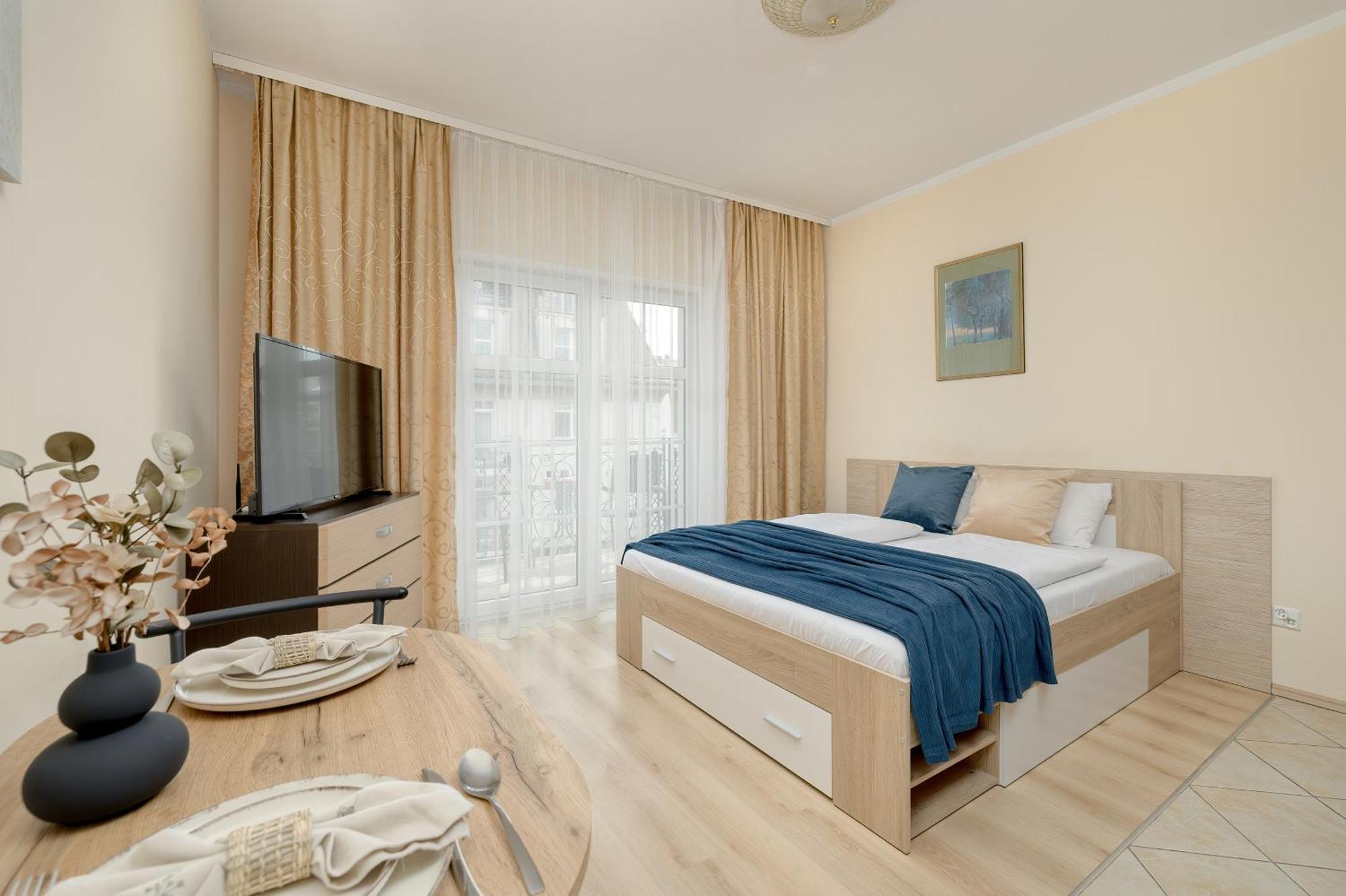 Apartamenty Trzy Korony By Noclegi Renters سفينويتشي المظهر الخارجي الصورة